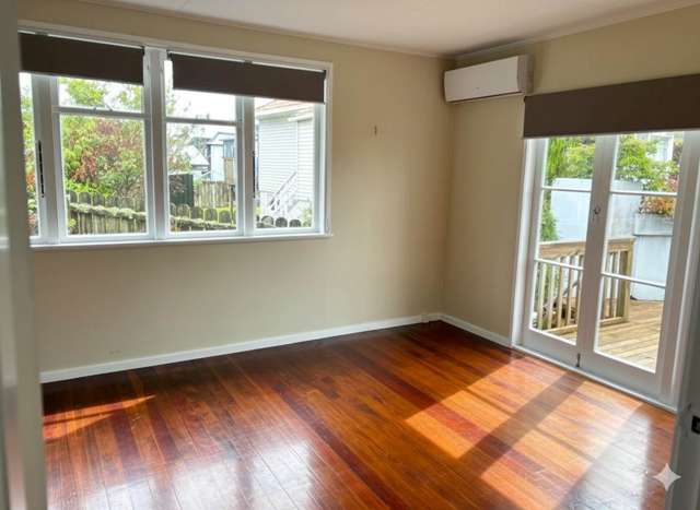 29 Fraser Road Narrow Neck_2