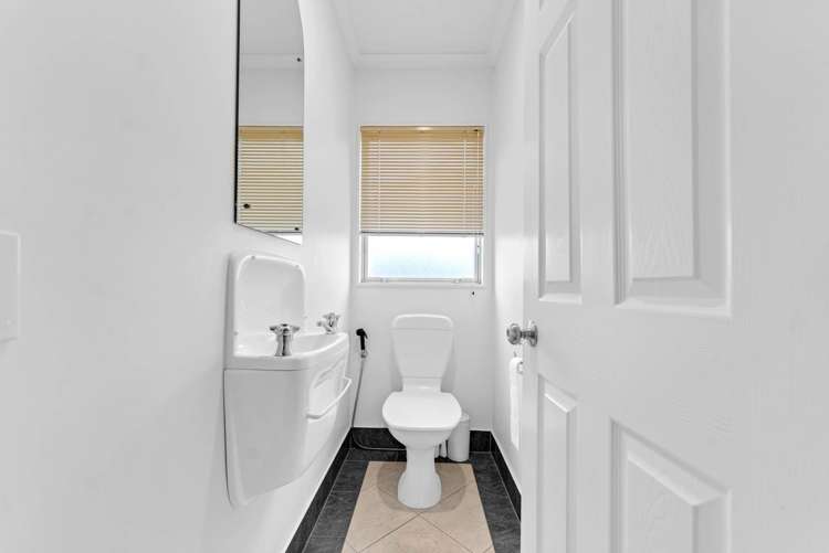 10 Point View Drive East Tamaki Heights_24