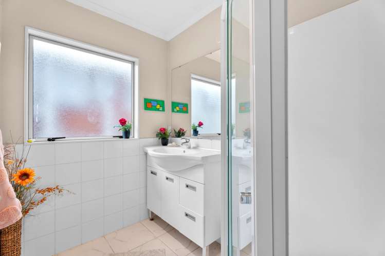 2/1A Hamilton Place Glenfield_9