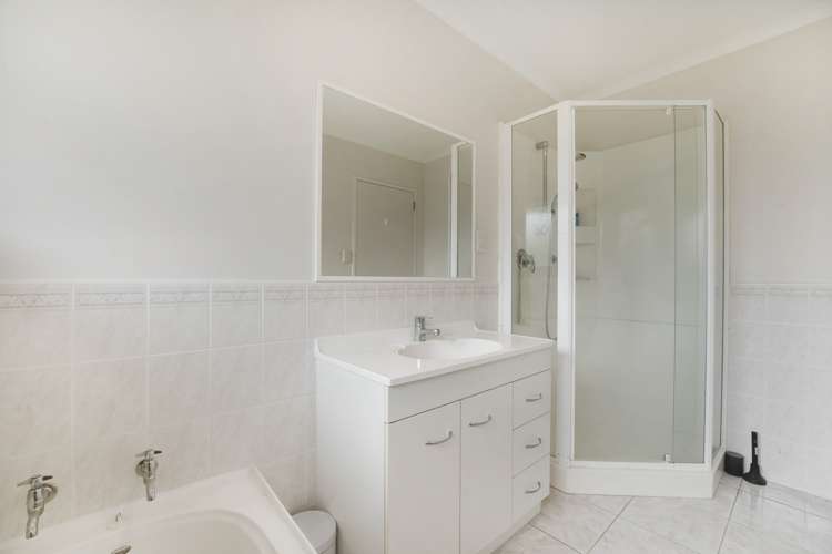 1 Youngs Road Papakura_15