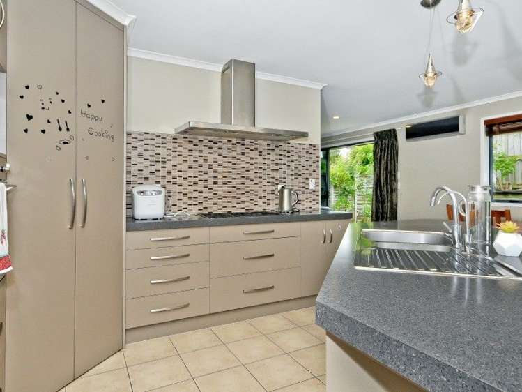 48 Somerton Drive Huntington_6