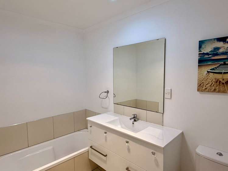 12 Figaro Crescent Takanini_13