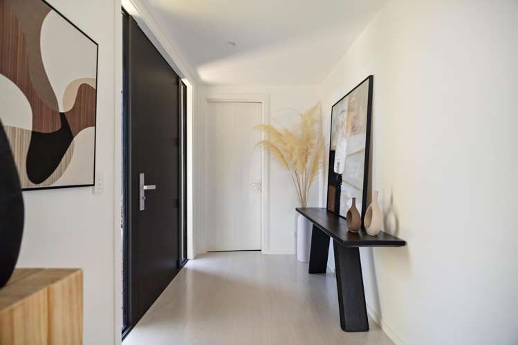 37 Hackett Road Jacks Point_5