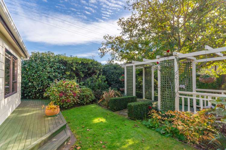 1 Beach Road Waikawa_11