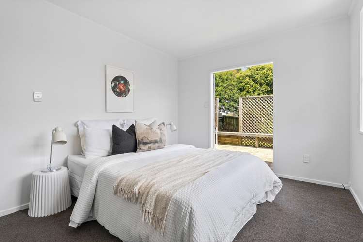 77 Vandeleur Avenue Birkdale_9