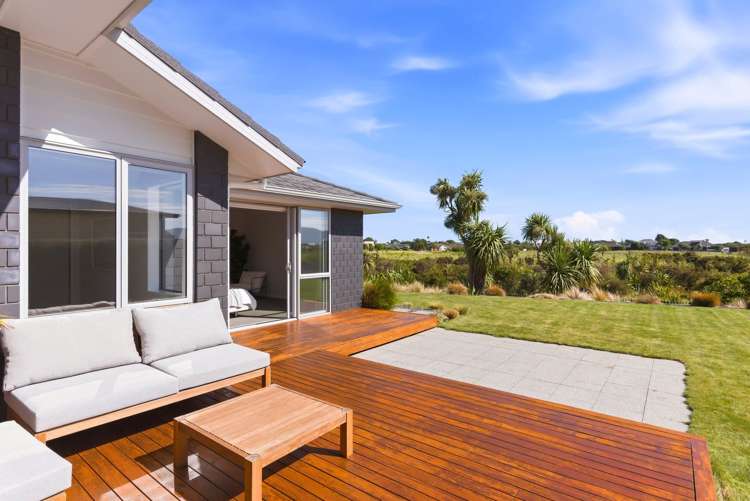 11 Taranui Way Paraparaumu Beach_32
