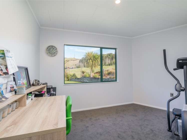 277 Mapara Road Acacia Bay_7