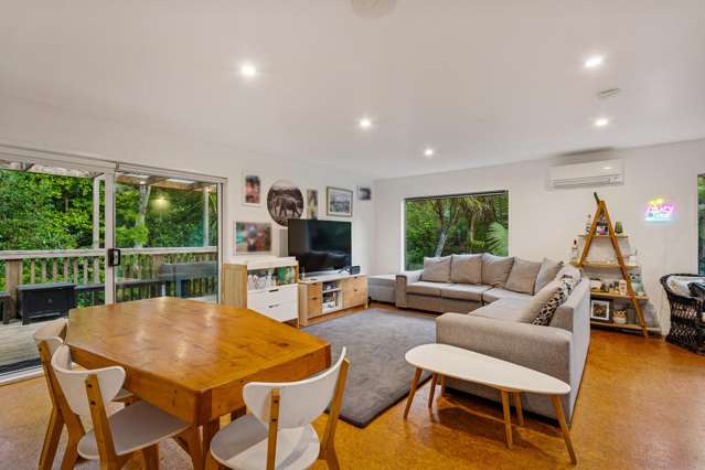 37 Upland Road Huia_3
