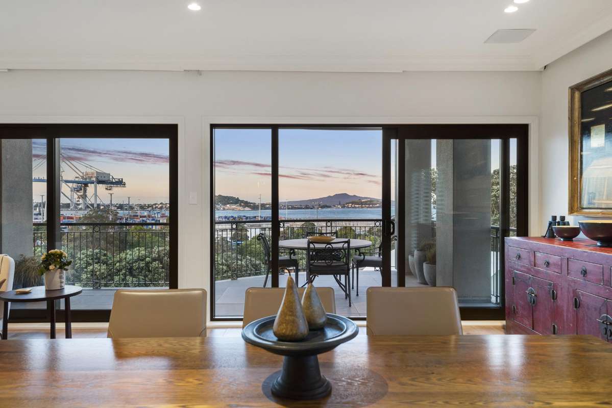 6C/118 Gladstone Road_0