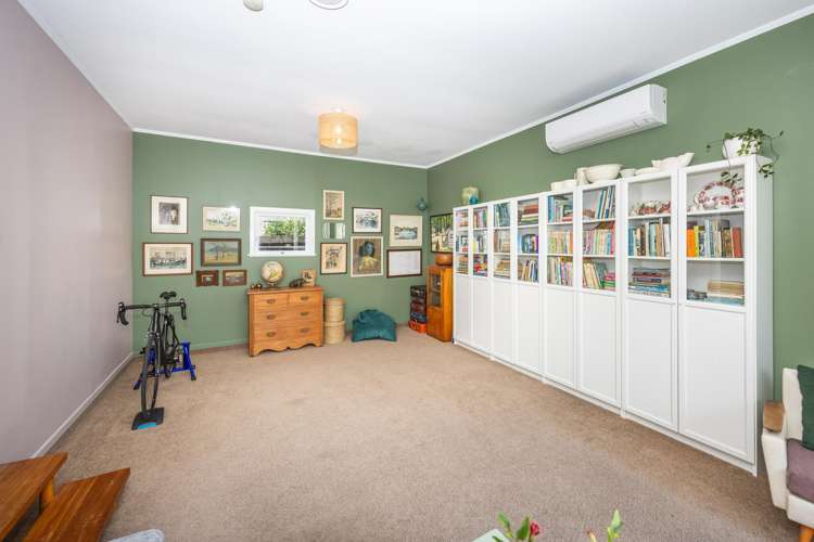 14 Carlson Crescent Silverdale_19