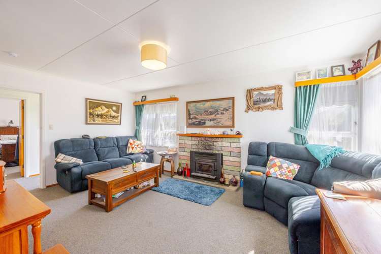 10 Jones Street Porangahau_5