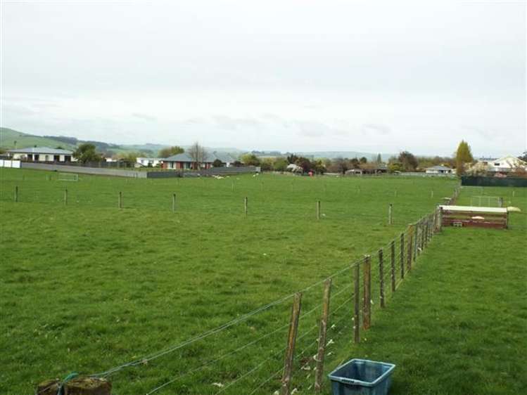 23 Naumai Street Gore_17