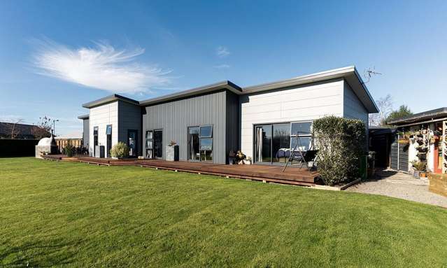 Prime Location with Exceptional Views