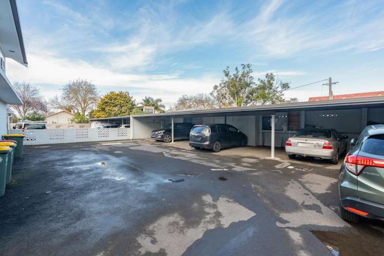 8/14 Wellington Street Hamilton East_9