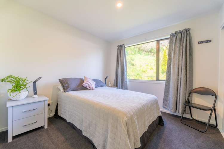 10 Bute Street Moeraki_14