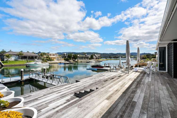 133 Motu Capri Pauanui_32