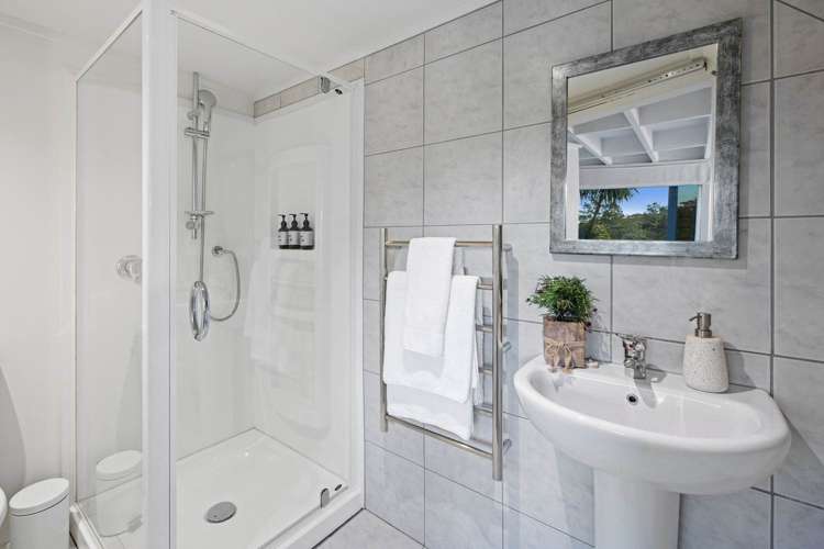 8a/361 Paremoremo Road Albany_7