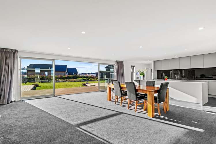 76 Summers Road Darfield_10