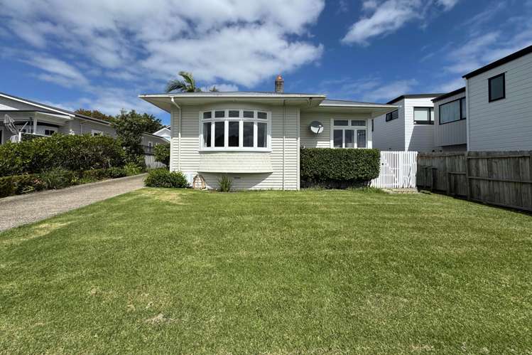 65 Aramoana Avenue_0