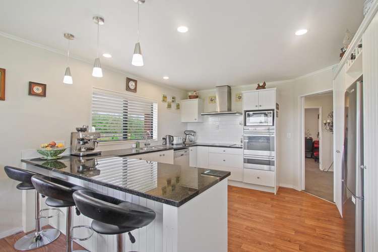 137 Hart Road Pukekohe_4