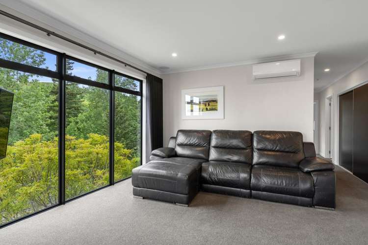 10 Woodford Lane Stoke_10