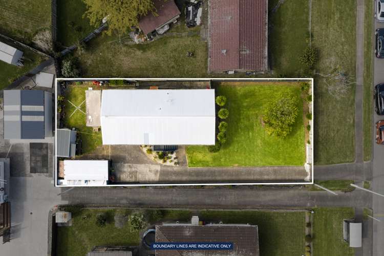 52 Kirkbride Road Mangere_13