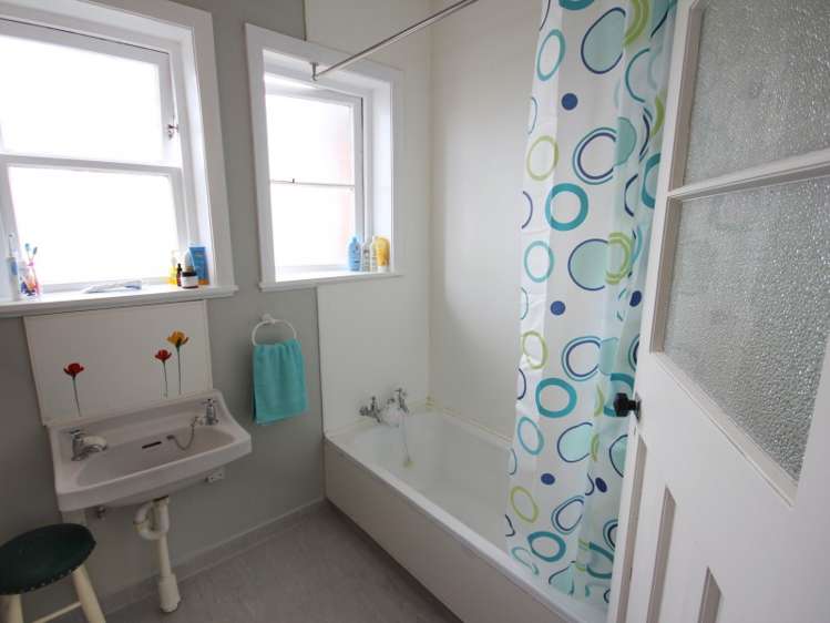 25 Pirie Crescent Moera_9