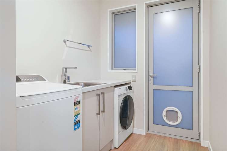 1 Villa Mews Rolleston_29