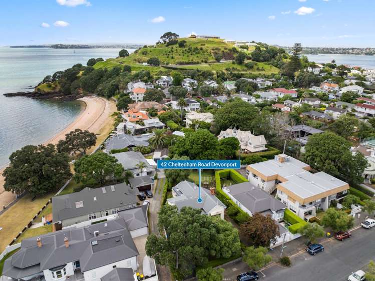 42 Cheltenham Road Devonport_20