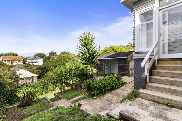31 Scout Avenue Mount Roskill_11