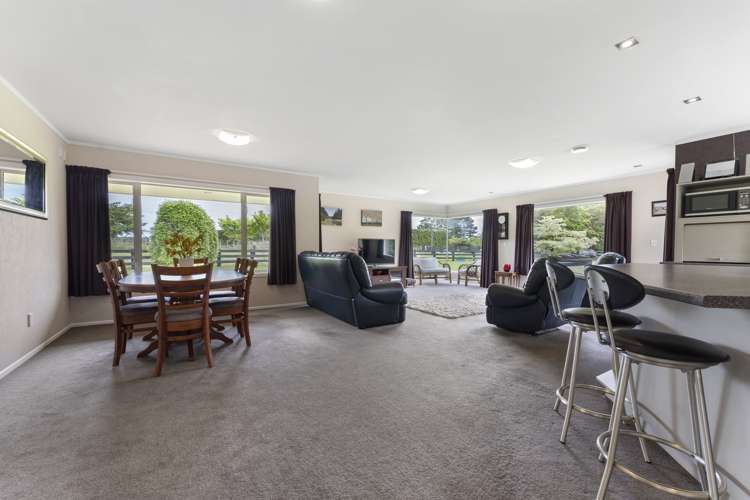 271 Richmond Road Lepperton_3