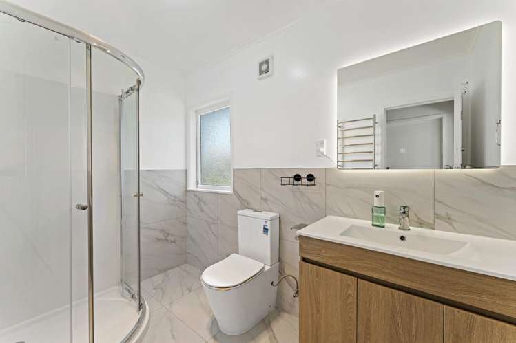 29 Glamorgan Drive Torbay_11