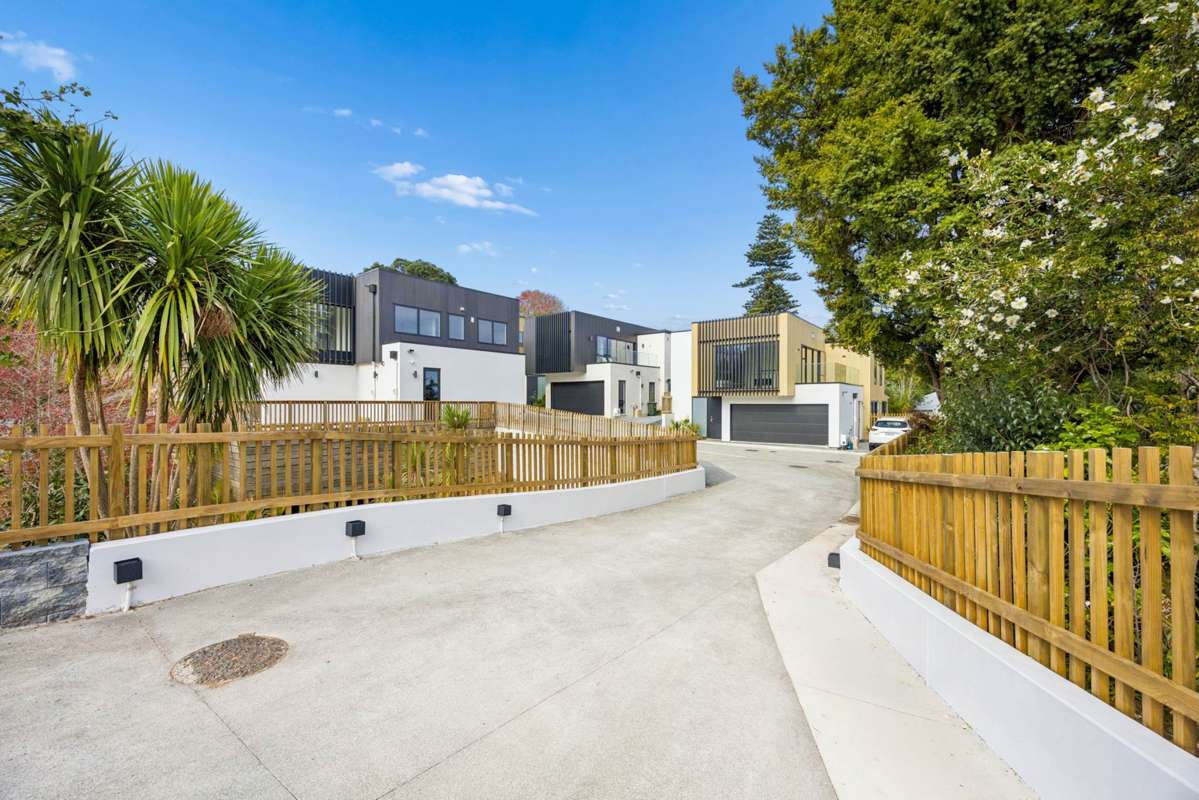 12 Kingsview Road_0
