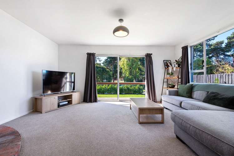 2/9 Bonar Place Woolston_3