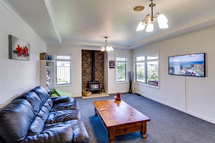 4 Highgrove Place Waipukurau and Surrounds_3