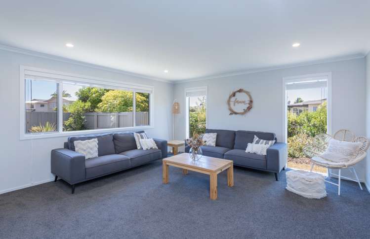 29 Leicester Street Stoke_16