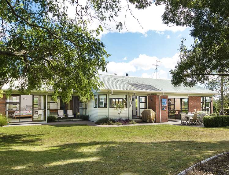 421 Bremner Road Karaka_11