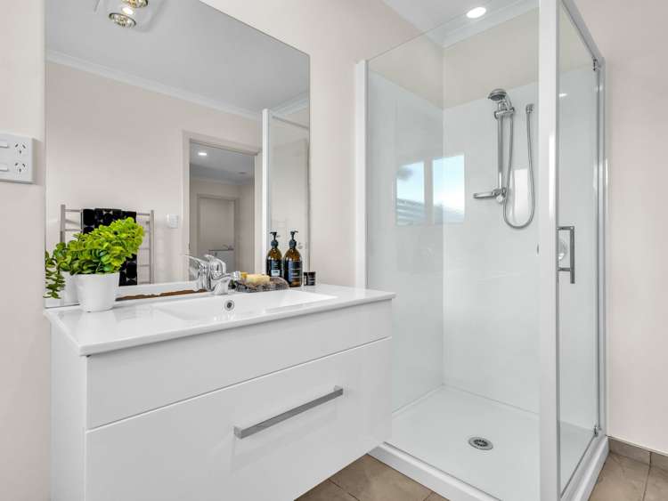 400 Nottingley Road Frimley_14