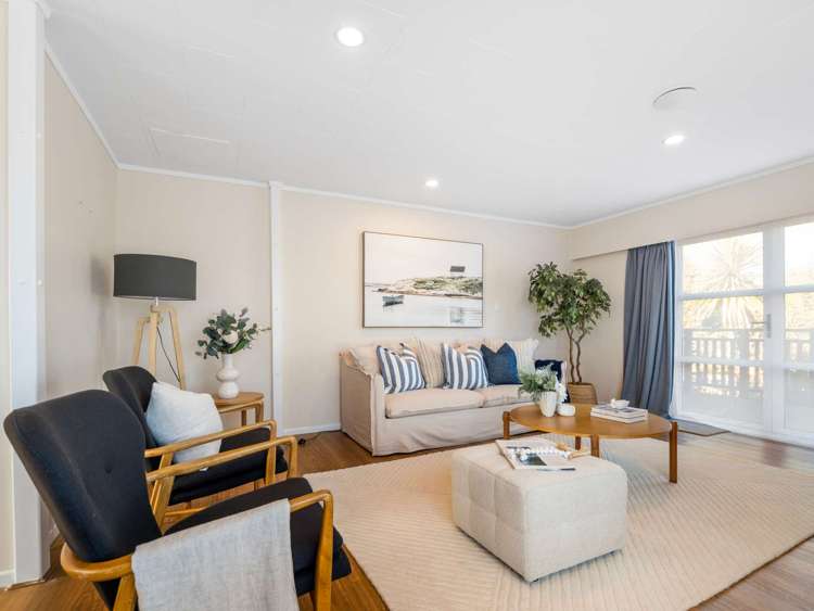 44 Basley Road Owhata_7