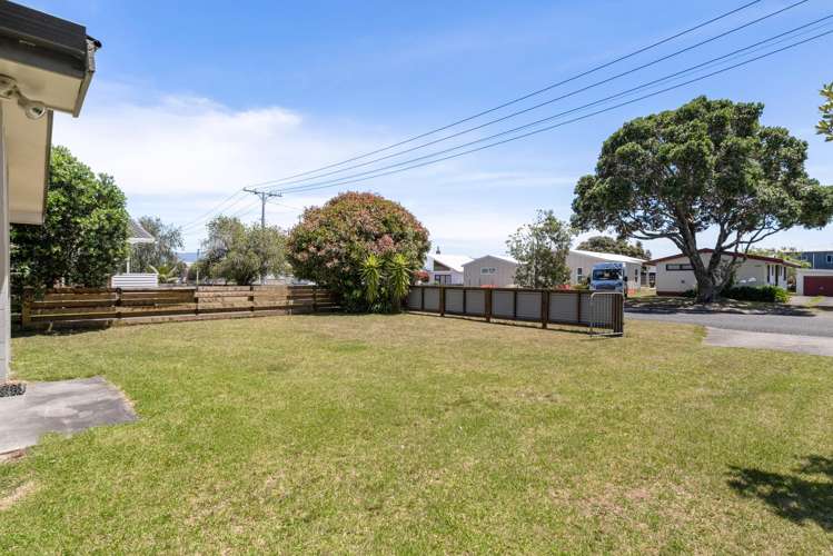108 Linton Crescent Whangamata_9