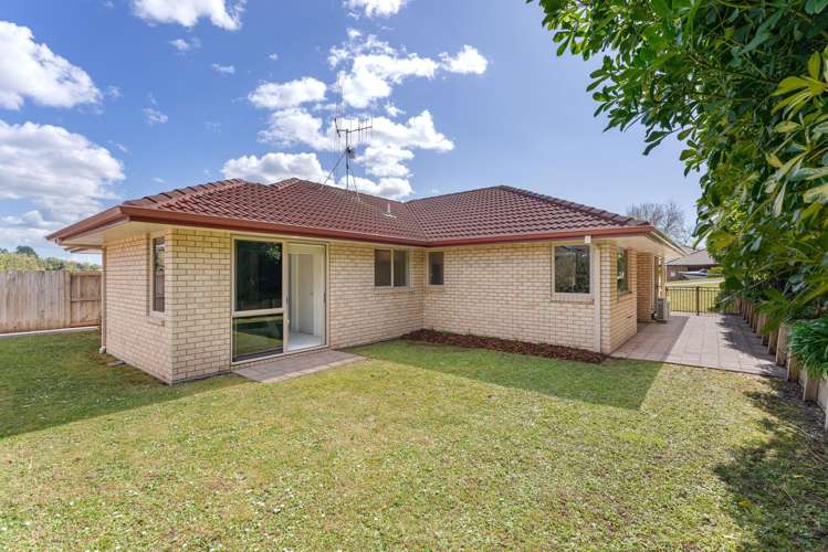 5 Rosella Drive Welcome Bay_4