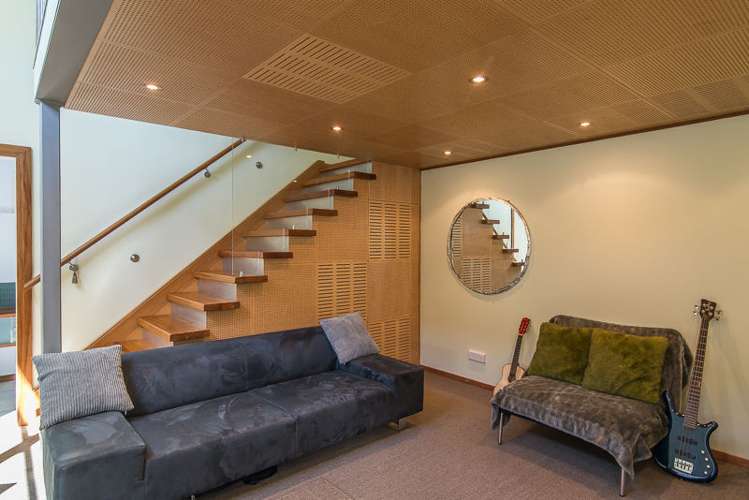 8 Darwin Street Karori_18