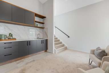 279 West Hoe Heights_3