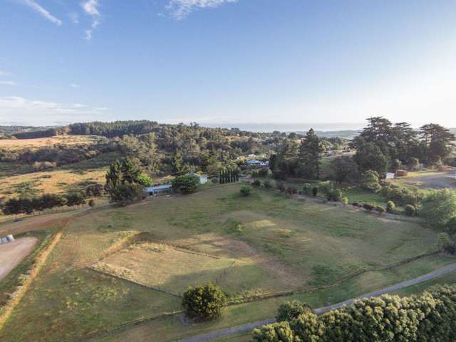 5 Audrey Luckens Lane Helensville_1