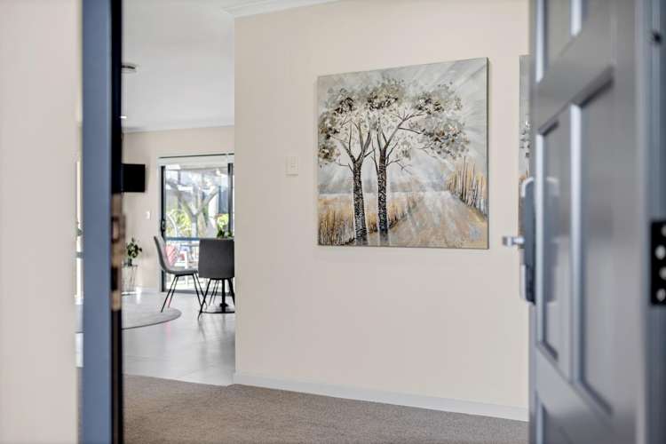 43 Newbliss Crescent East Tamaki Heights_4