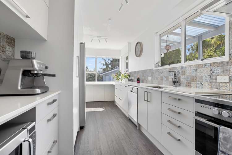 78a Captain Scott Road Glen Eden_10