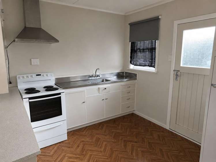  4/5 Salisbury Road Awapuni_3