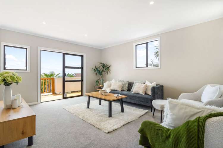 1314 Whangaparaoa Road Army Bay_7