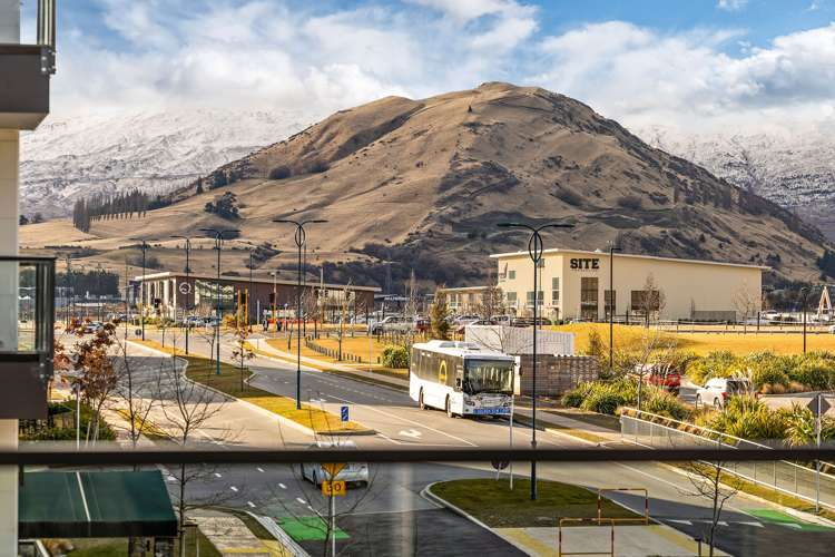 301/34 Red Oaks Drive Frankton_5