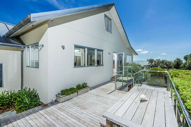 22 Minnehaha Avenue Titirangi_14